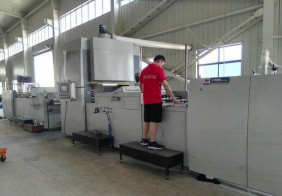 臺灣文權(quán)覆膜機